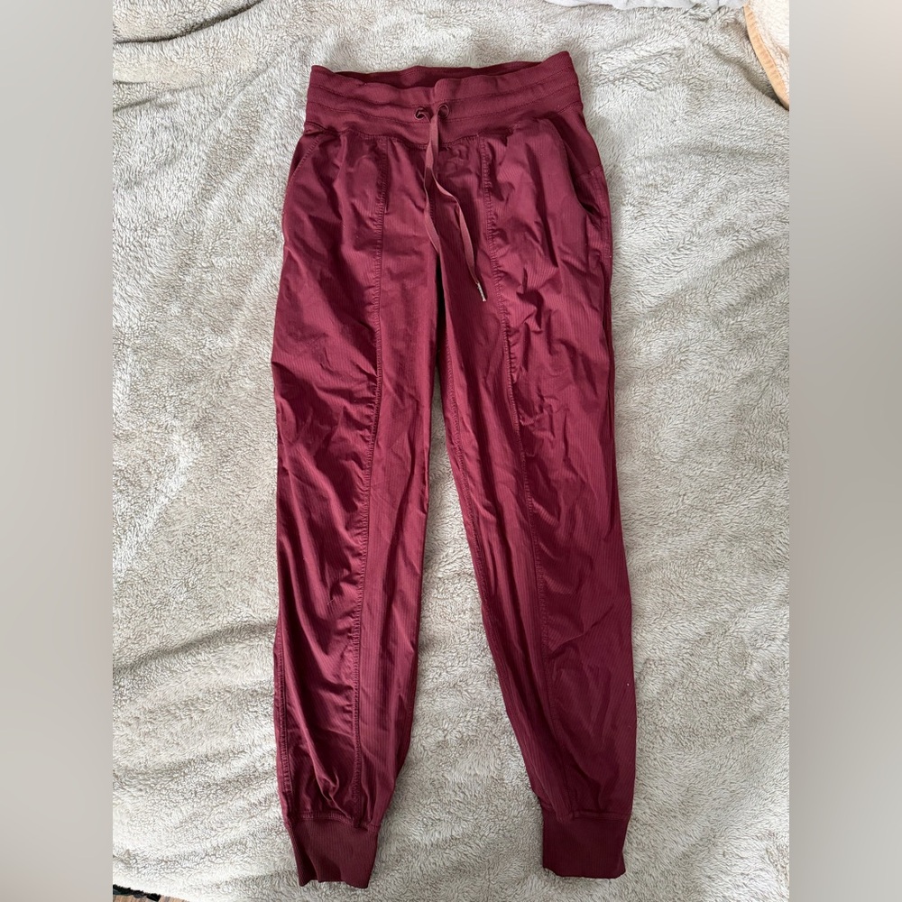 Lululemon Dance Studio Mid Rise Joggers Size 4